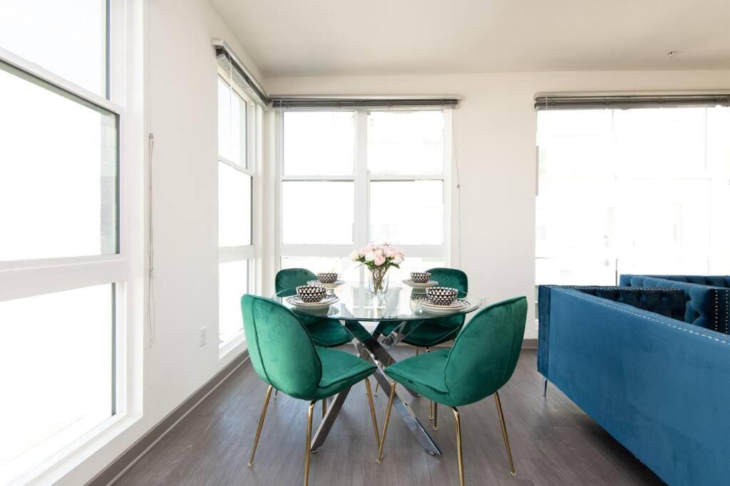Centrally Located Apartments With Free Parking Glendale Exteriör bild