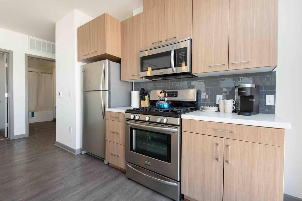Centrally Located Apartments With Free Parking Glendale Exteriör bild