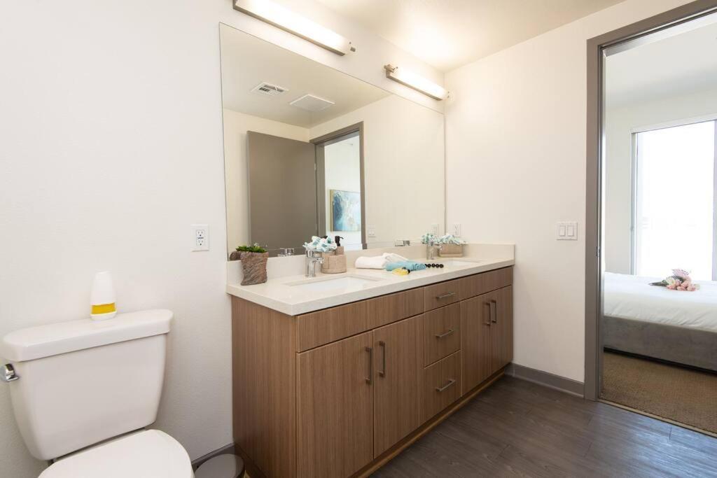 Centrally Located Apartments With Free Parking Glendale Exteriör bild