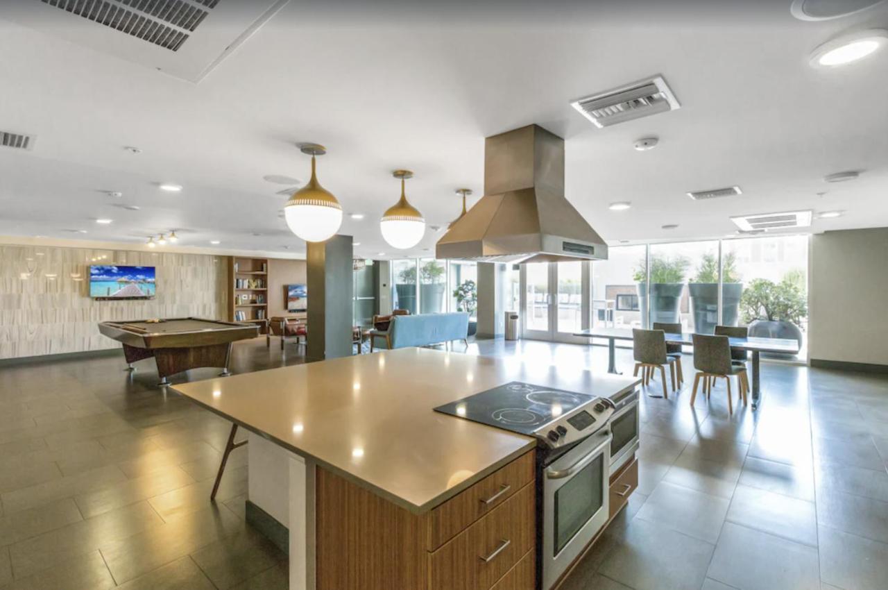 Centrally Located Apartments With Free Parking Glendale Exteriör bild